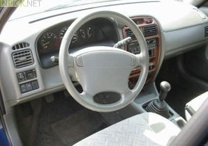 Suzuki Baleno 1998–2000