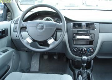 Chevrolet Nubira 1.4 л 94 л.с. (2005–2005)