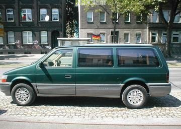 Chrysler Grand Voyager 2.5 л 118 л.с. (1992–1995)