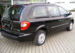 Chrysler Grand Voyager 2.4 л 147 к.с. (2004–2005)