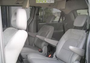 Chrysler Grand Voyager 2.4 л 147 к.с. (2004–2005)