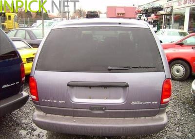 Chrysler Grand Voyager 2.4 л 151 л.с. (1997–1998)