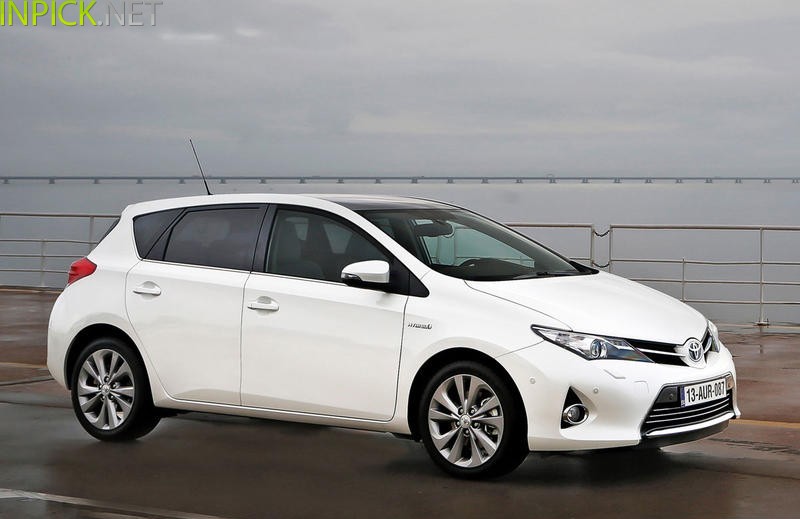 Tойота Auris
