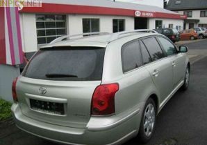 Tойота Avensis 1.8 л 129 к.с. (2003–2006)