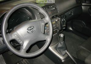 Tойота Avensis 1.8 л 129 к.с. (2003–2006)