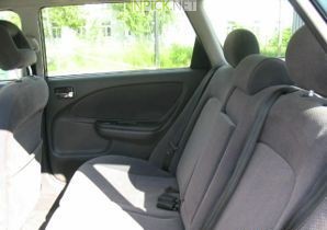 Tойота Avensis 1.6 л 110 к.с. (2000–2003)