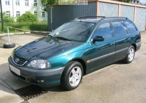 Tойота Avensis 1.6 л 110 к.с. (2000–2003)