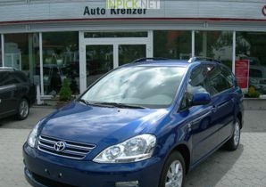 Toyota Avensis Verso 2.0 L 150 hp (2003–2006)