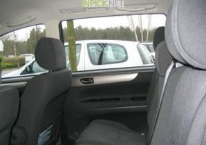 Toyota Avensis Verso 2.0 L 150 hp (2003–2006)