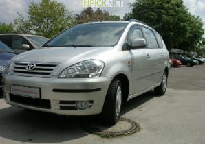 Toyota Avensis Verso 2.0 L 150 hp (2001–2003)