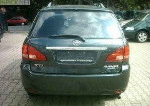 Toyota Avensis Verso 2.0 L 150 hp (2001–2003)