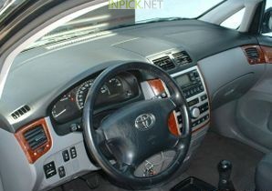 Toyota Avensis Verso 2.0 L 150 hp (2001–2003)