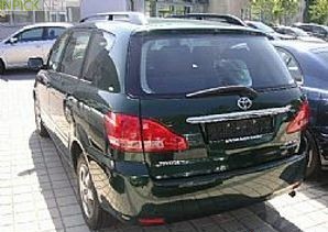 Toyota Avensis Verso 2.0 L 150 hp (2001–2003)