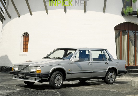 Volvo 760 2.3 л 177 л.с. (1983–1986)