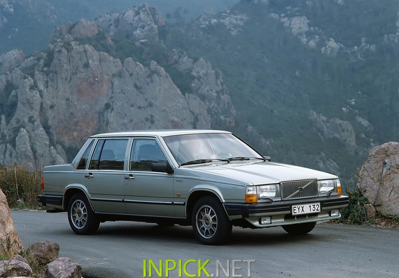 Volvo 760 2.3 л 177 л.с. (1983–1986)