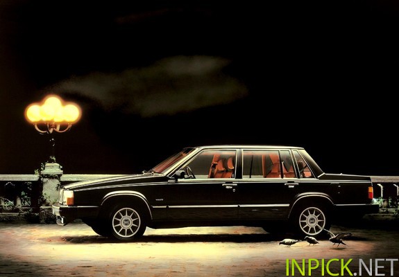 Volvo 760 2.3 л 177 л.с. (1983–1986)