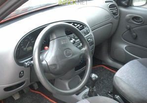 Mazda 121