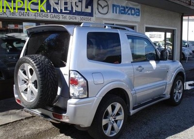 Mitsubishi Pajero 2003–2004