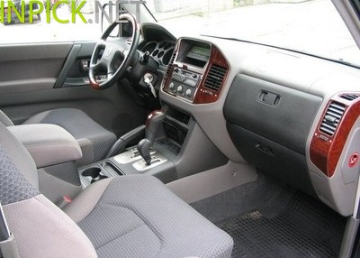 Mitsubishi Pajero 2003–2004