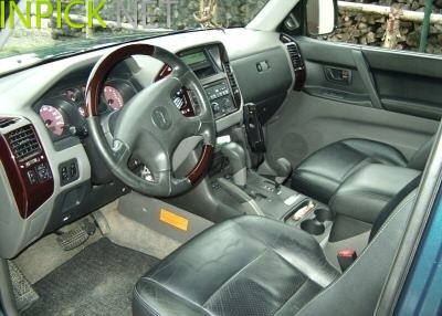 Mitsubishi Pajero 2.5 L 100 hp (2000–2003)