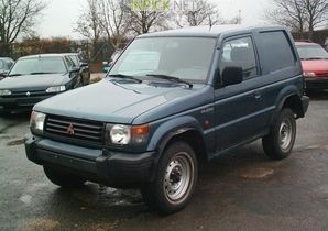 Mitsubishi Pajero 2.5 L 99 hp (1991–1997)