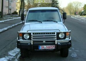 Mitsubishi Pajero 2.5 L 99 hp (1991–1997)