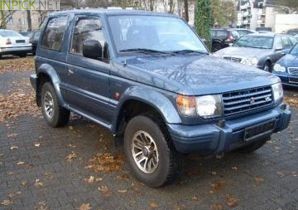 Mitsubishi Pajero 2.5 L 99 hp (1991–1997)