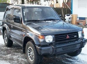 Mitsubishi Pajero 2.5 L 99 hp (1991–1997)