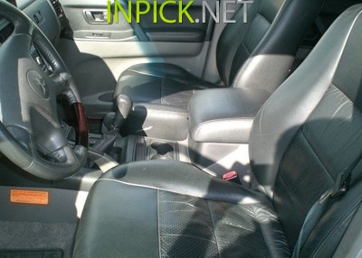 Mitsubishi Pajero 2000–2003