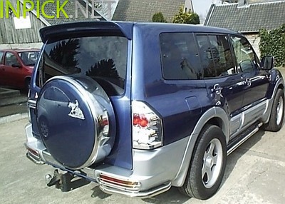Mitsubishi Pajero 2000–2003