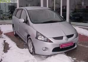 Mitsubishi Grandis 2.0 L 136 hp (2005–2011)