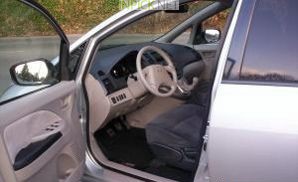 Mitsubishi Grandis 2.0 L 136 hp (2005–2011)