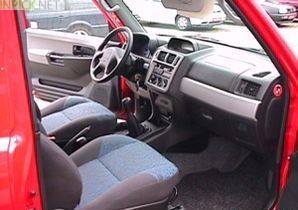 Mitsubishi Pajero Pinin 2003–2004