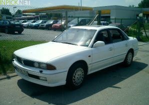 Mitsubishi Sigma 1991–1996