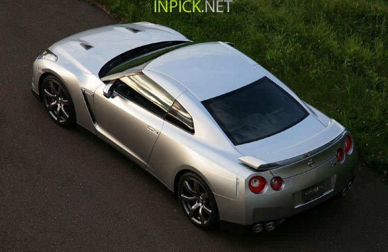 Nissan GT-R 3.8 л 530 л.с. (2011–н.в.)
