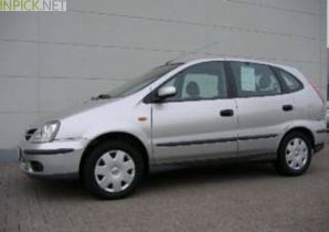 Nissan Almera Tino 2003–2006