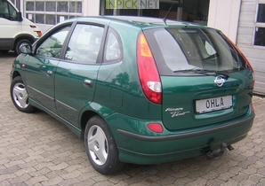 Nissan Almera Tino 2000–2003