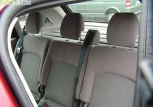 Nissan Almera Tino 2000–2003