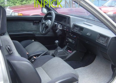 Nissan Sunny 1.6 л 84 л.с. (1986–1989)