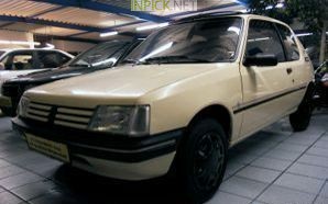 Peugeot 205 1.1 л 54 л.с. (1987–1989)