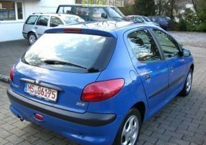 Peugeot 206 1.1 л 60 к.с. (1998–2002)