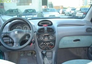 Peugeot 206 1.1 л 60 к.с. (1998–2002)