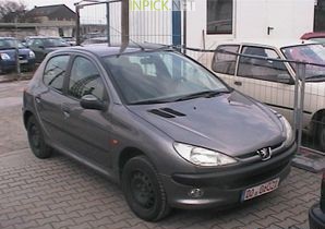 Peugeot 206 1.1 л 60 к.с. (1998–2002)